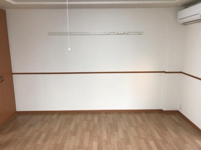 物件内観写真22　(洋室)