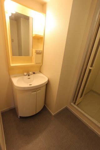 物件内観写真5　(参考写真です。現況優先。)