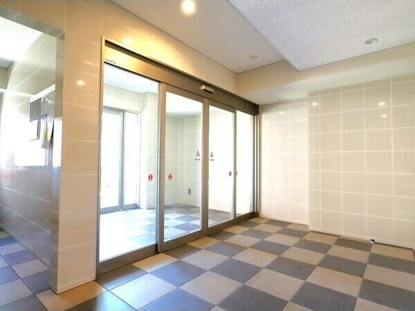 ロビー・ラウンジ