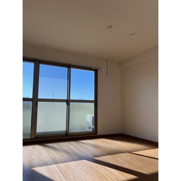 物件内観写真4　(※写真は同じマンションの違う部屋のものになります。)