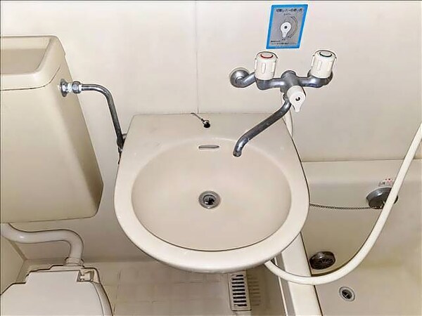 洗面・脱衣所(※写真は同じマンションの違う部屋のものになります。)