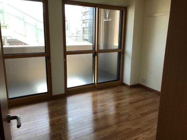 物件内観写真25　(洋室)