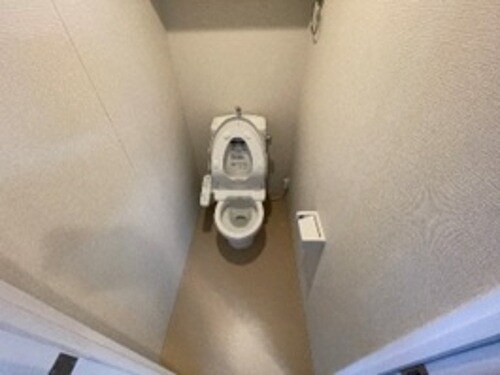 物件内観写真6　(トイレ　※同タイプの部屋のお写真です)