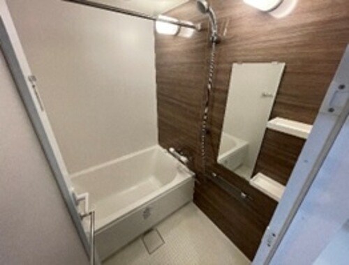 物件内観写真6　(バスルーム　※同タイプの部屋のお写真です)