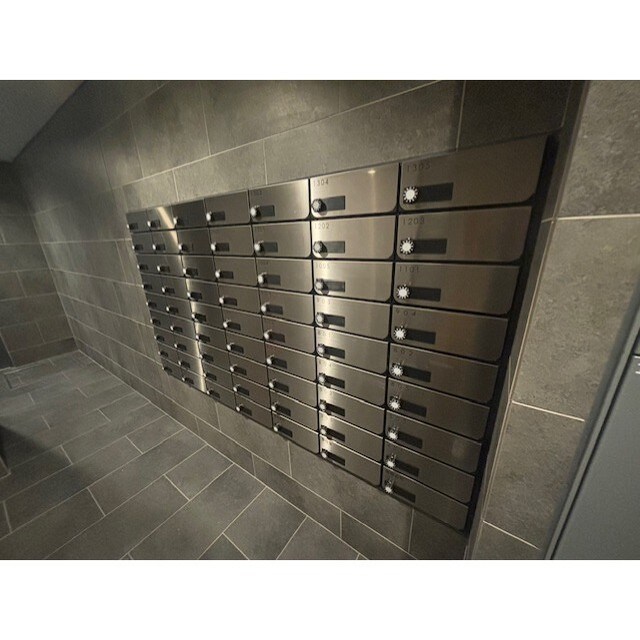 物件内観写真5　(メールボックス)