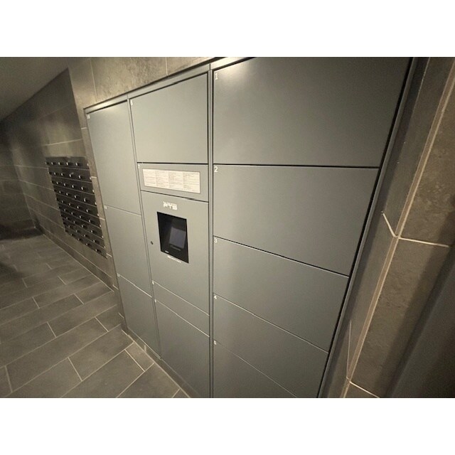 物件内観写真6　(宅配ボックス)