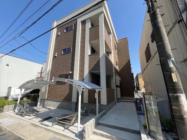 物件外観写真1　(外観写真（昼）)