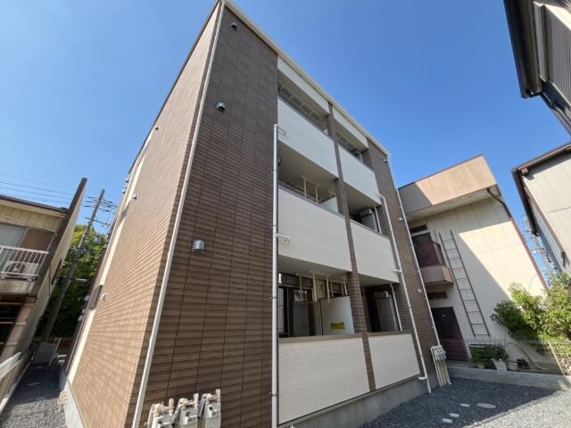 物件外観写真3　(外観写真（昼）)