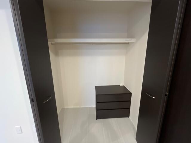 物件内観写真8　(クローゼット)
