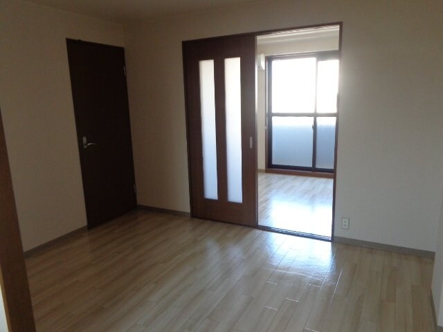 物件内観写真7　(リビング)