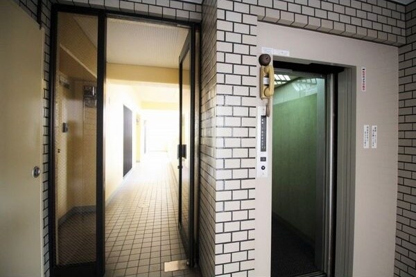 ロビー・ラウンジ