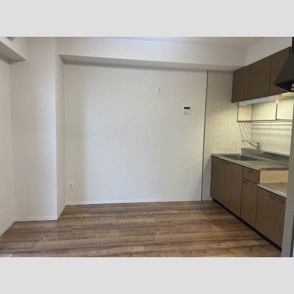 キッチン(※写真は同じマンションの違う部屋のものになります。)