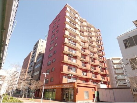 シャンボール日比野外観写真