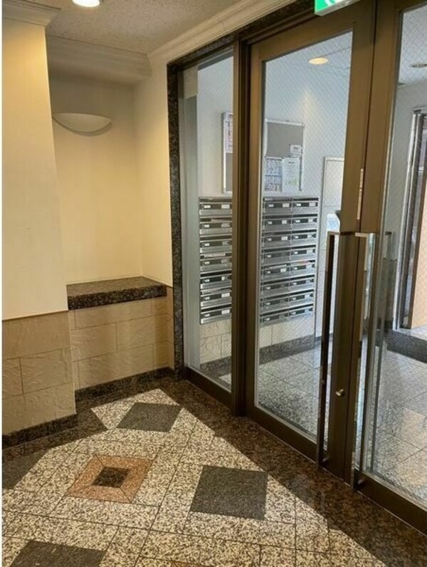 ロビー・ラウンジ