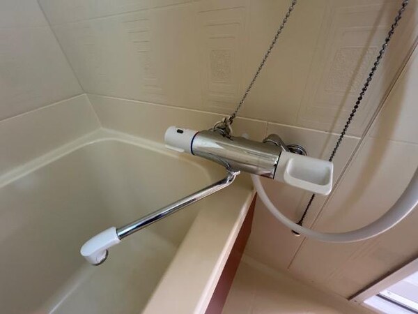 浴室(バス／シャワールーム等)