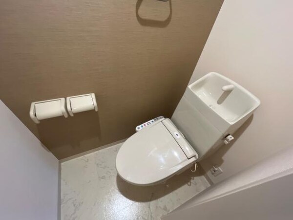 トイレ(トイレ)