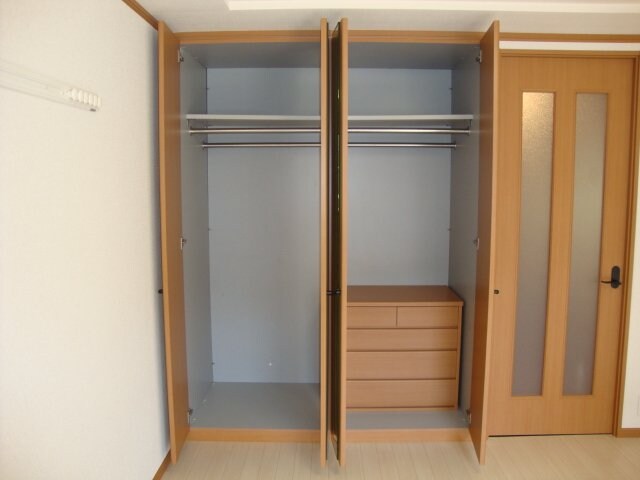 収納(洋室クローゼット)