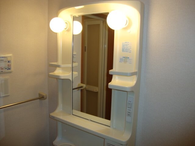 洗面・脱衣所(洗面ミラーキャビネット)