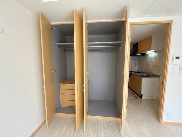 収納(クローゼット)