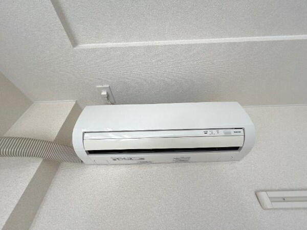 建物設備(エアコン)