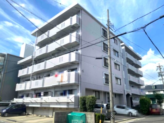 物件外観写真1　(安心のマンションタイプですよ♪)