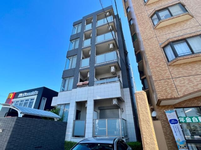 物件外観写真2　(外観写真（昼）)