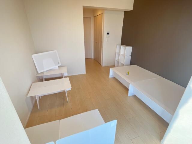 物件内観写真4　(洋室（配置品はイメージです）)