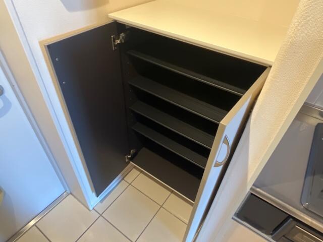 物件内観写真21　(下駄箱)