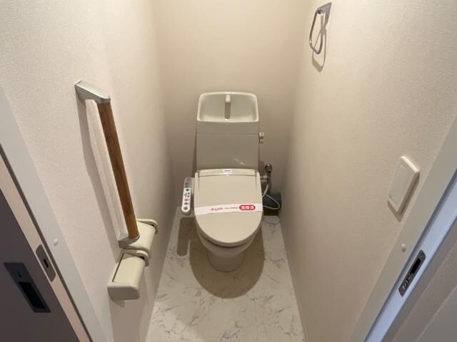 物件内観写真22　(トイレ)