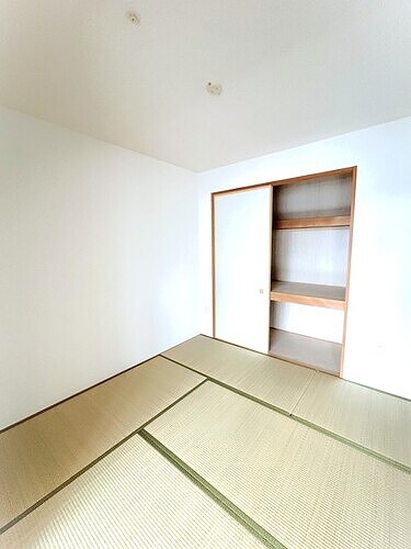 物件内観写真26　(和室約4.5畳)