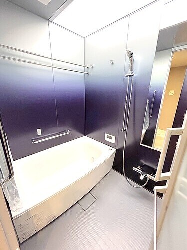 物件内観写真6　(ユニットバス)