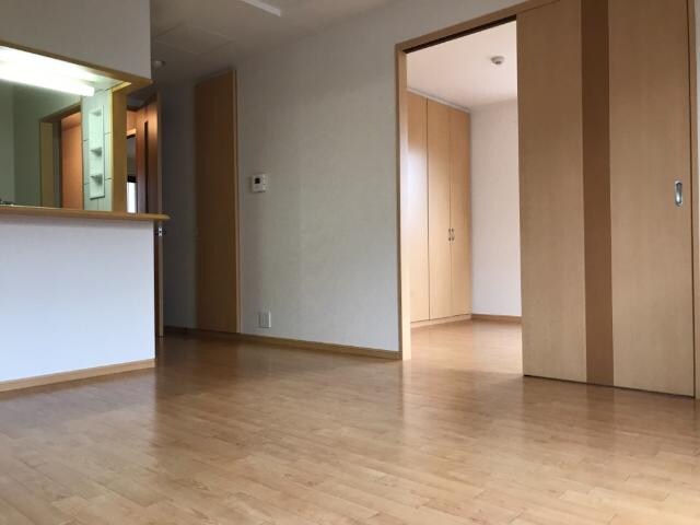 物件内観写真18　(リビング)