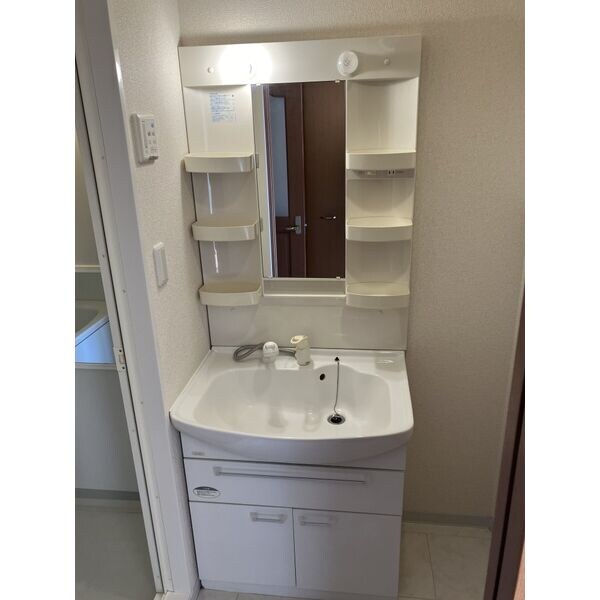 物件内観写真11　(※写真は同じマンションの違う部屋のものになります。)