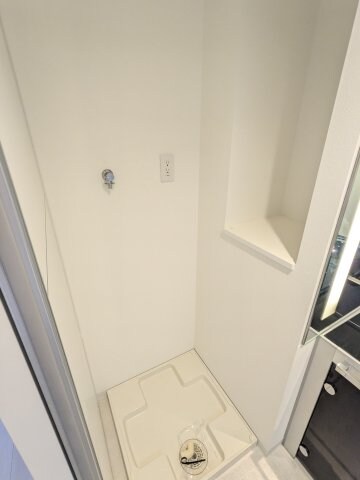 物件内観写真12　(1203号室)