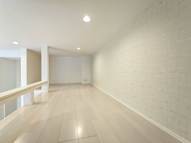 物件内観写真8　(103号室ロフト)