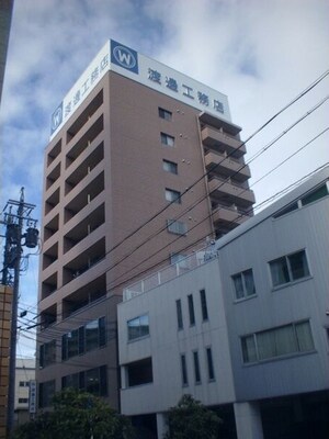 ゴールドヒルズ渡辺外観写真