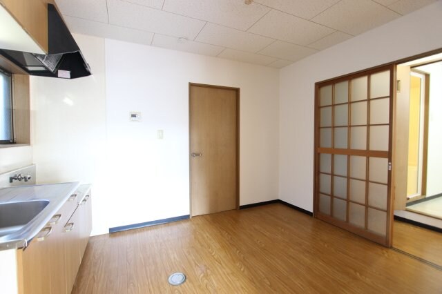 物件内観写真2　(参考写真です。現況優先。)