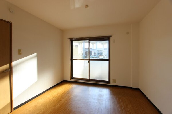 内装他(参考写真です。現況優先。)