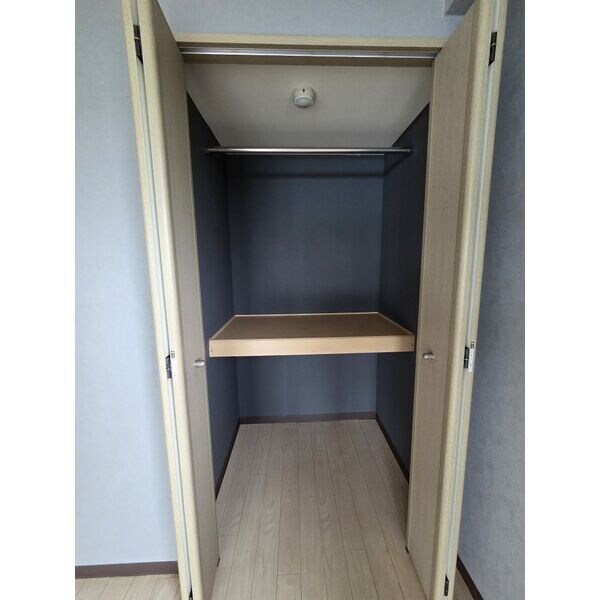 物件内観写真10　(室内写真は別部屋の写真です。)