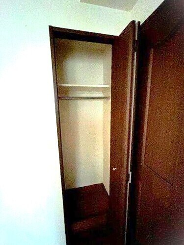 物件内観写真22　(クロゼット(東側洋室約5.0畳))