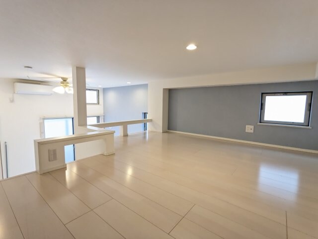 物件内観写真8　(ロフト)