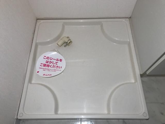 物件内観写真20　(洗濯機置場)