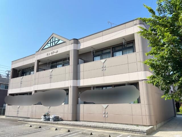 物件外観写真2　(外観写真（昼）)