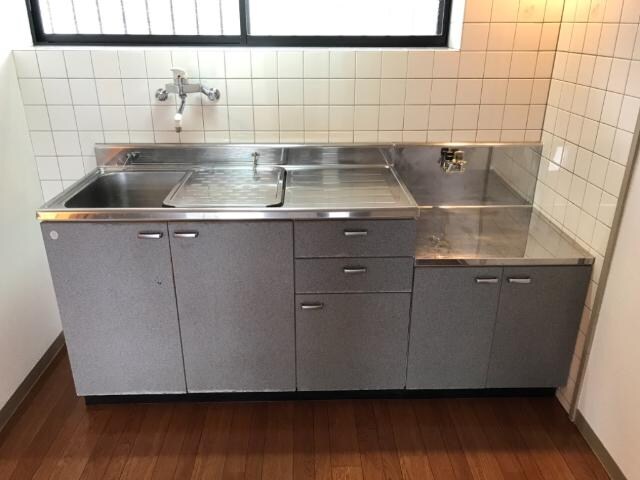 物件内観写真8　(キッチン)