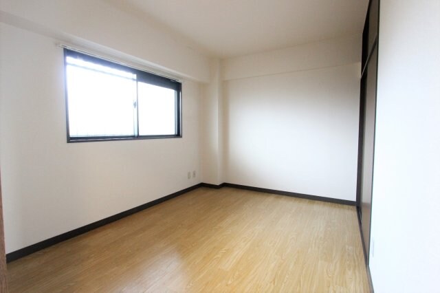 物件内観写真8　(参考写真です。現況優先。)