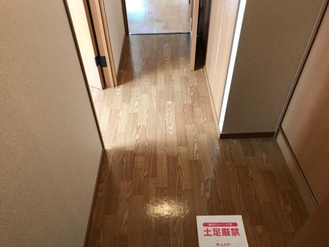 物件内観写真23　(廊下)