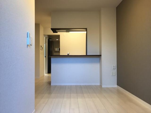 物件内観写真9　(リビング)