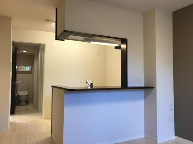 物件内観写真12　(リビング)