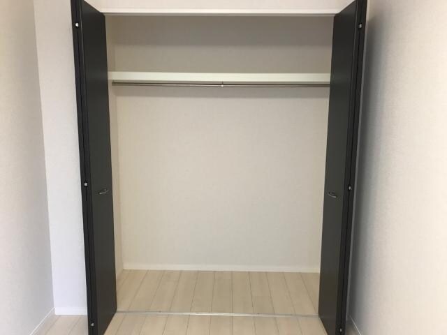 物件内観写真23　(クローゼット)