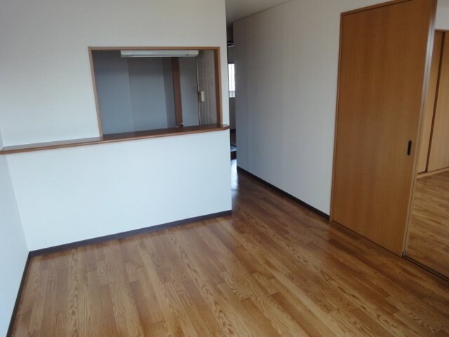 物件内観写真9　(リビング)